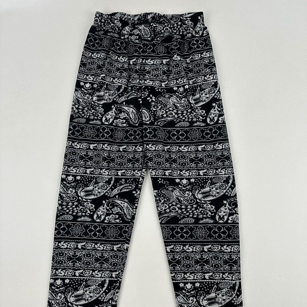 Lildy Leggings Womens Small-Large Black White Paisley
